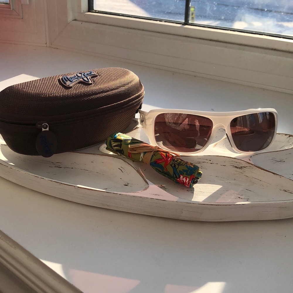 Maui Jim Five Caves White Sunglasses